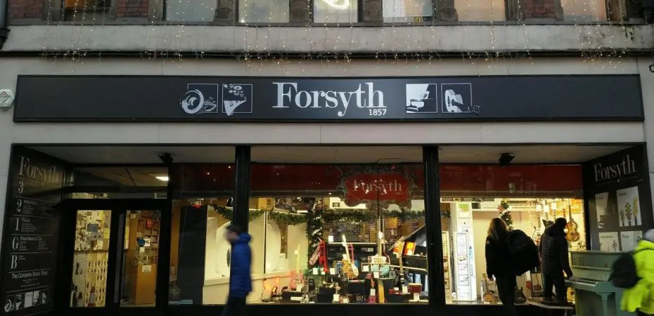 Singing Lessons near Manchester